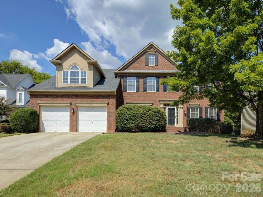 605 Queenswater Lane, Waxhaw, NC 28173.  MLS# CAR4420326, YatesRealty ID 48447. 