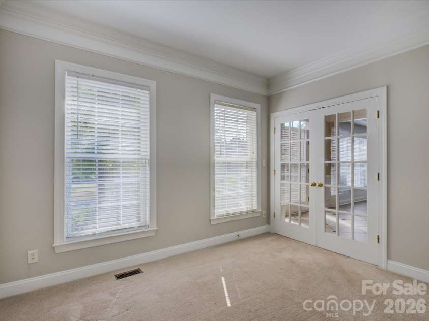 605 Queenswater Lane, Waxhaw, NC 28173.  MLS# CAR4420326, YatesRealty ID 48447. 