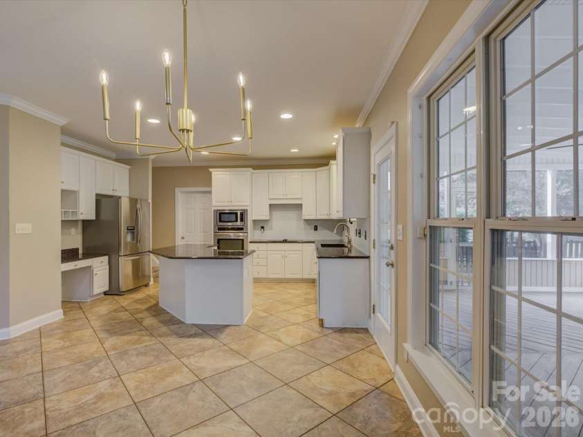 605 Queenswater Lane, Waxhaw, NC 28173.  MLS# CAR4420326, YatesRealty ID 48447. 