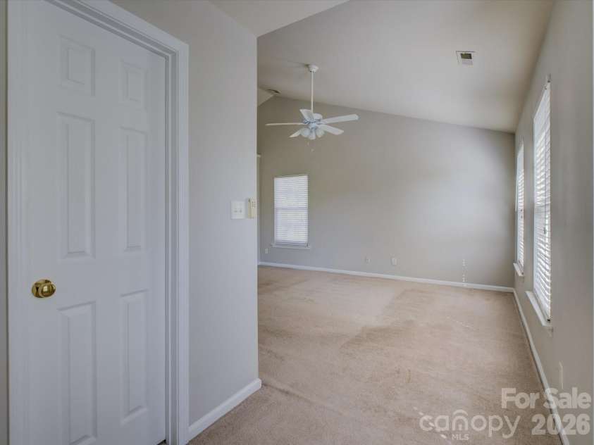 605 Queenswater Lane, Waxhaw, NC 28173.  MLS# CAR4420326, YatesRealty ID 48447. 