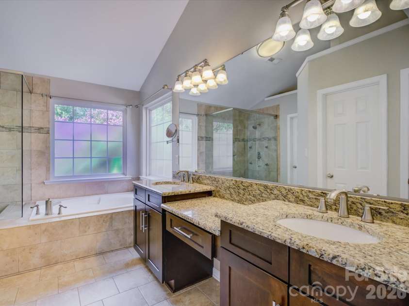 605 Queenswater Lane, Waxhaw, NC 28173.  MLS# CAR4420326, YatesRealty ID 48447. 