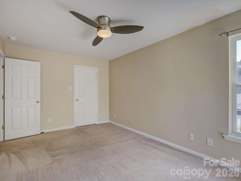 605 Queenswater Lane, Waxhaw, NC 28173.  MLS# CAR4420326, YatesRealty ID 48447. 