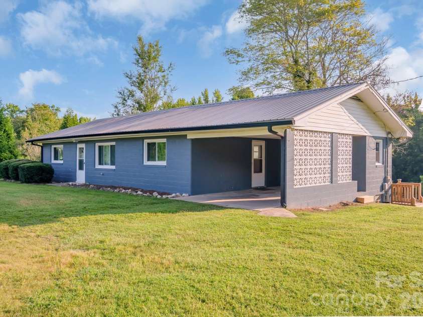 40726 Hearne Road, New London, NC 28127.  MLS# CAR4420332, YatesRealty ID 48448. 