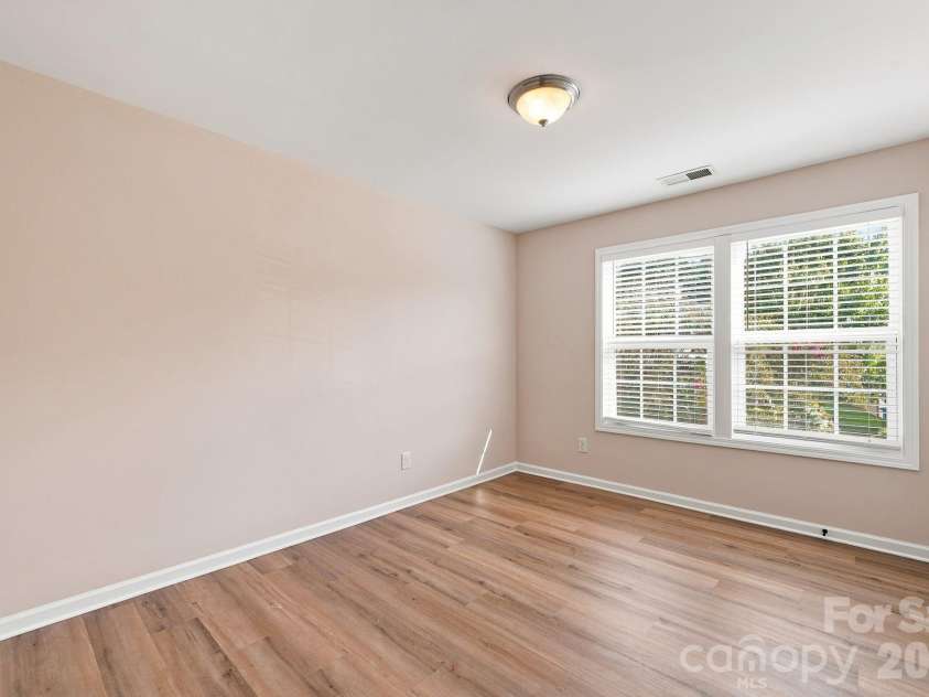 422 Danielle Way, Fort Mill, SC 29715.  MLS# CAR4420672, YatesRealty ID 48449. 