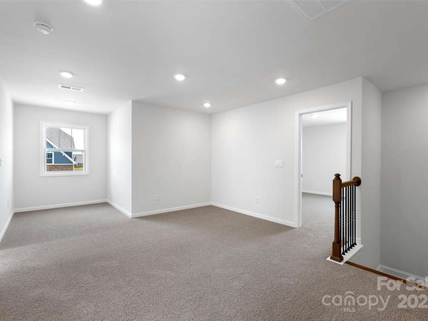 461 Fox Cove Road, Hendersonville, NC 28792.  MLS# CAR4242594, YatesRealty ID 4845. Photos are representative