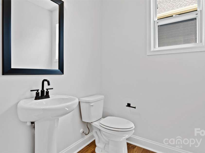 461 Fox Cove Road, Hendersonville, NC 28792.  MLS# CAR4242594, YatesRealty ID 4845. Photos are representative