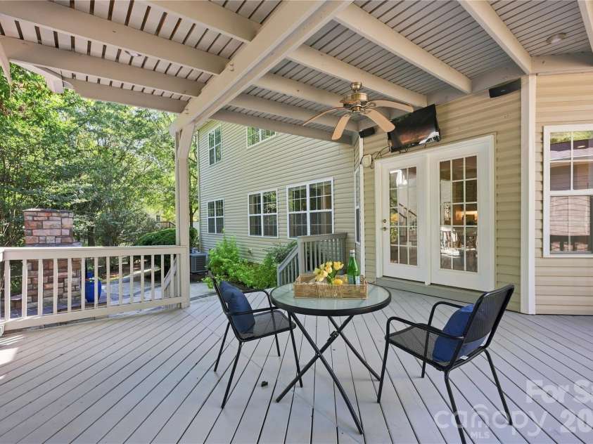 8017 Pendley Lane, Huntersville, NC 28078.  MLS# CAR4421151, YatesRealty ID 48452. Covered Deck