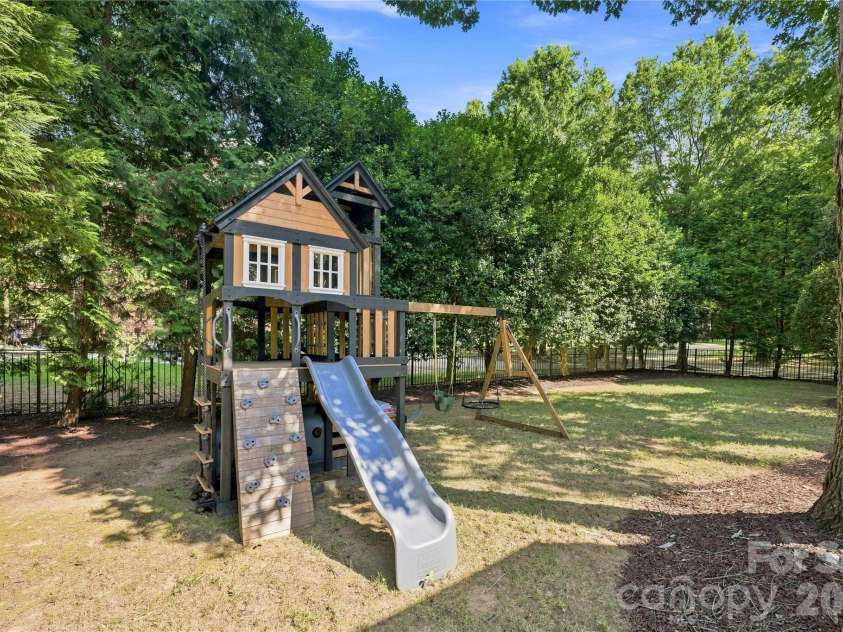 8017 Pendley Lane, Huntersville, NC 28078.  MLS# CAR4421151, YatesRealty ID 48452. Playset included