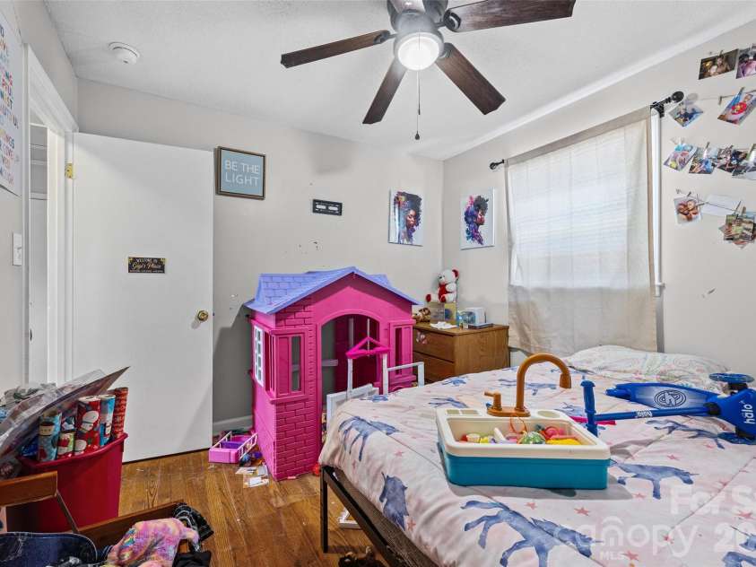 531 Finley Road, Rock Hill, SC 29730.  MLS# CAR4418914, YatesRealty ID 48453. 