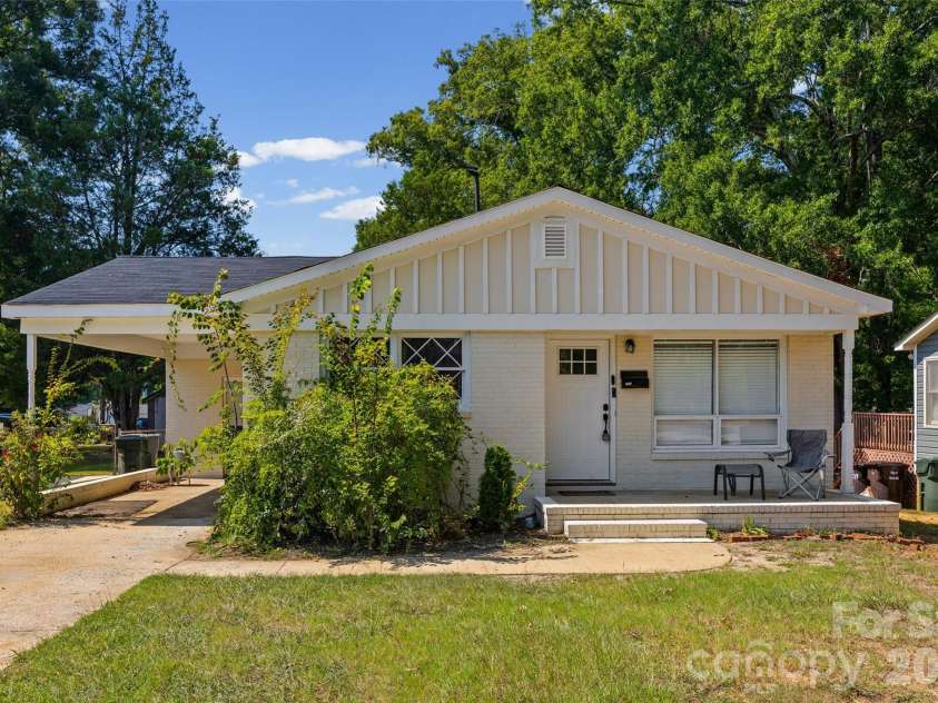 531 Finley Road, Rock Hill, SC 29730.  MLS# CAR4418914, YatesRealty ID 48453. Opportunity awaits at 531 Finley