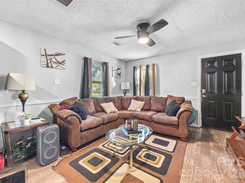 439 Baker Street Extension, Rock Hill, SC 29730.  MLS# CAR4418919, YatesRealty ID 48454. 