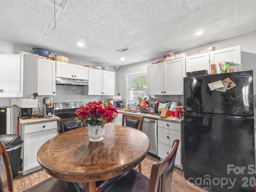 439 Baker Street Extension, Rock Hill, SC 29730.  MLS# CAR4418919, YatesRealty ID 48454. 