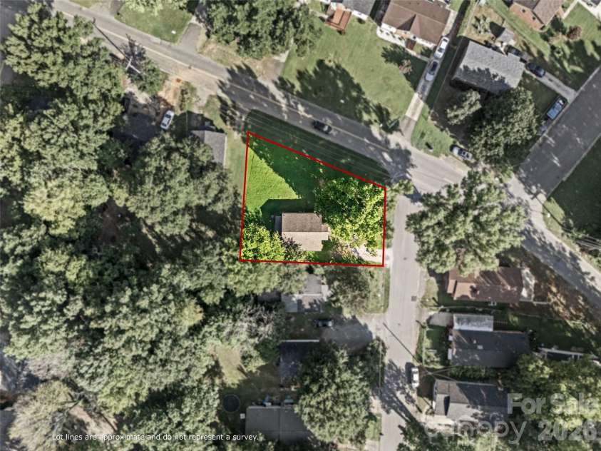 439 Baker Street Extension, Rock Hill, SC 29730.  MLS# CAR4418919, YatesRealty ID 48454. 