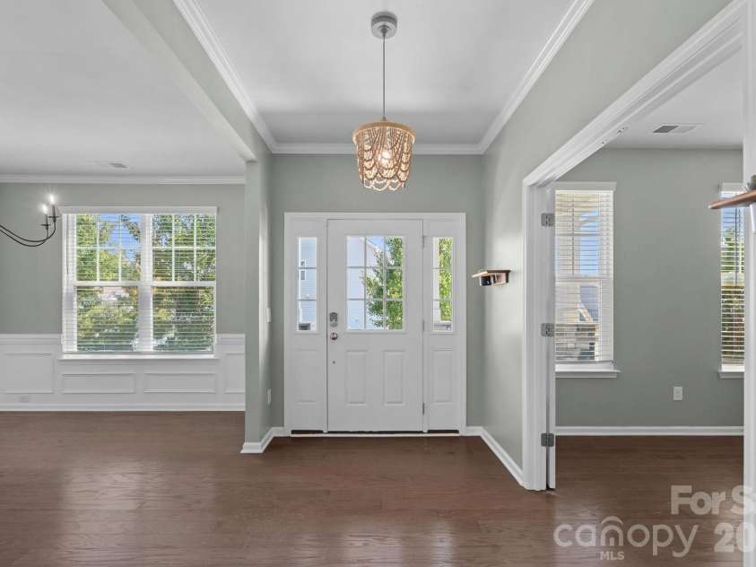 15625 White Quartz Lane, Davidson, NC 28036.  MLS# CAR4418680, YatesRealty ID 48455. 
