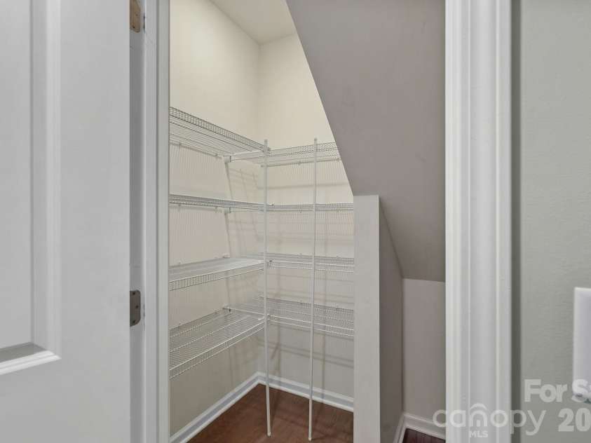 15625 White Quartz Lane, Davidson, NC 28036.  MLS# CAR4418680, YatesRealty ID 48455. 