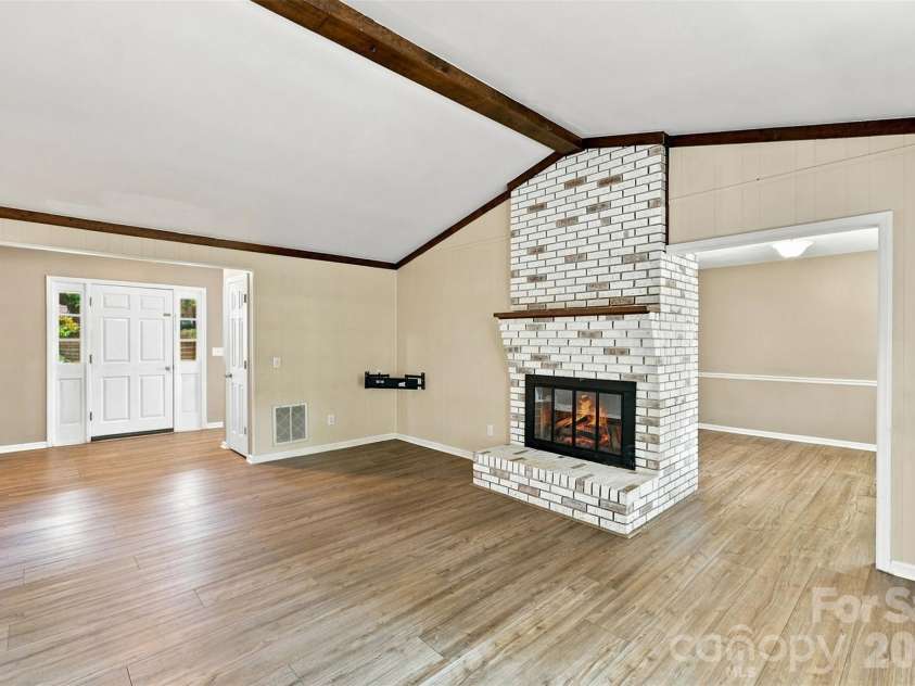 1405 Woodlark Place, Monroe, NC 28112.  MLS# CAR4418837, YatesRealty ID 48456. 