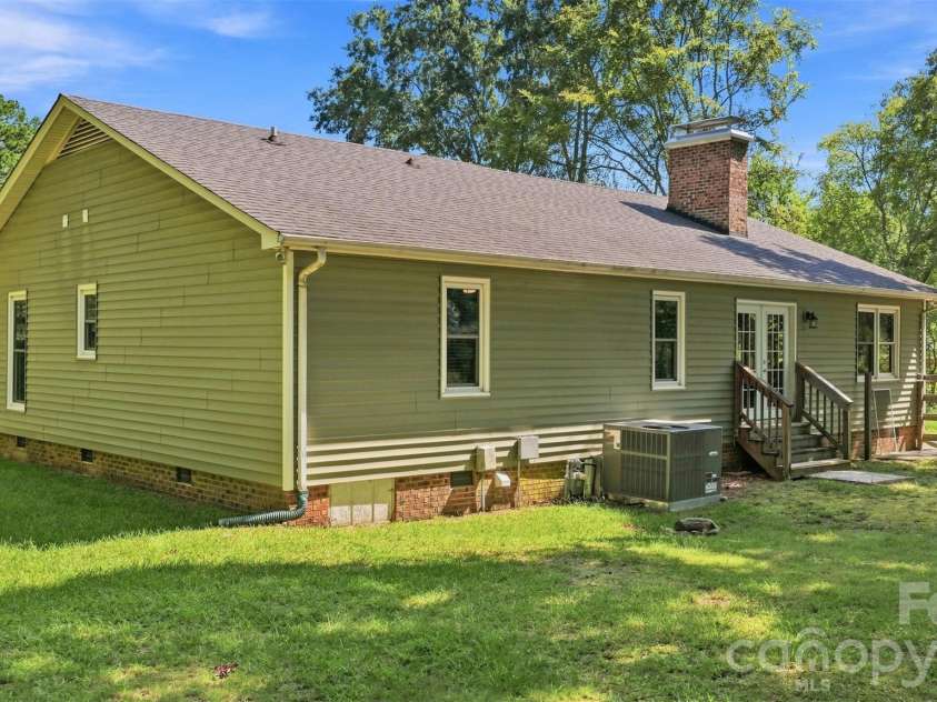 1405 Woodlark Place, Monroe, NC 28112.  MLS# CAR4418837, YatesRealty ID 48456. 