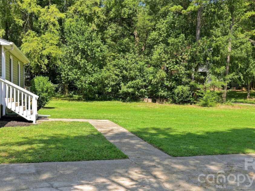1405 Woodlark Place, Monroe, NC 28112.  MLS# CAR4418837, YatesRealty ID 48456. 