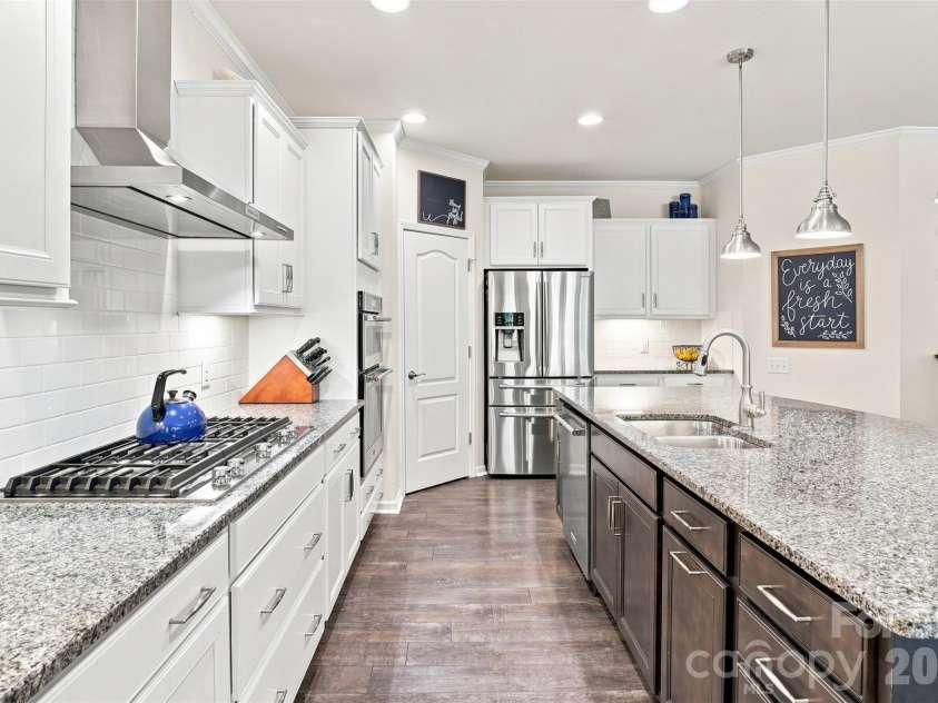 15704 Reynolds Drive, Indian Land, SC 29707.  MLS# CAR4419421, YatesRealty ID 48457. 