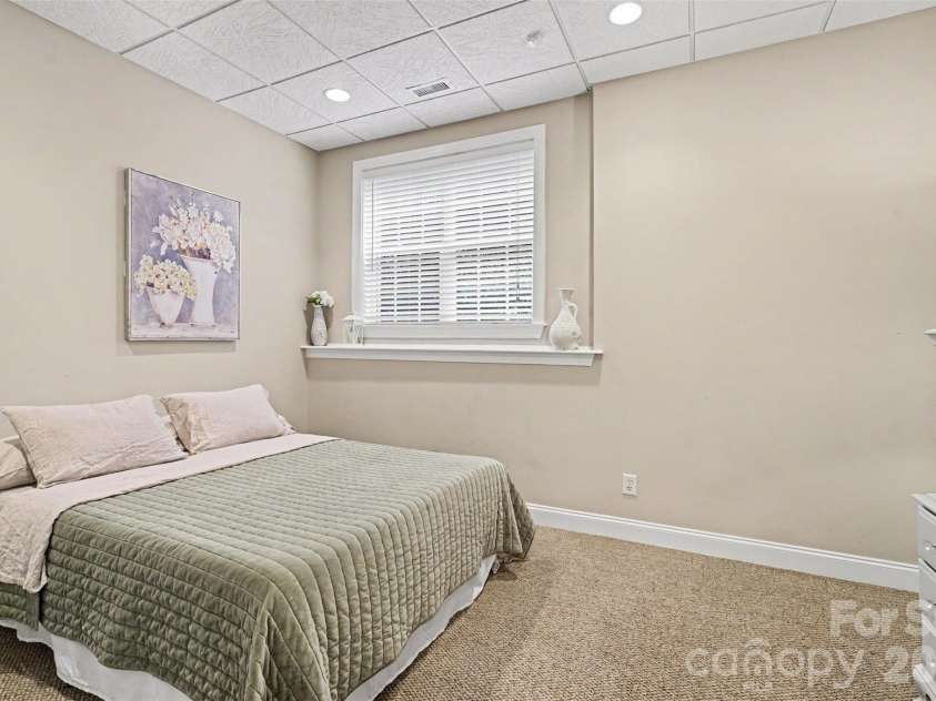 904 Carisbrooke Lane, Waxhaw, NC 28173.  MLS# CAR4419189, YatesRealty ID 48458. 