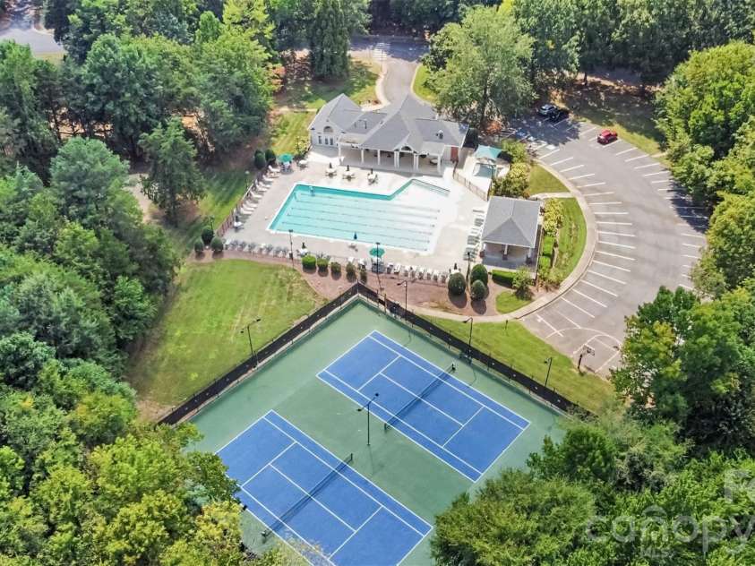 904 Carisbrooke Lane, Waxhaw, NC 28173.  MLS# CAR4419189, YatesRealty ID 48458. 