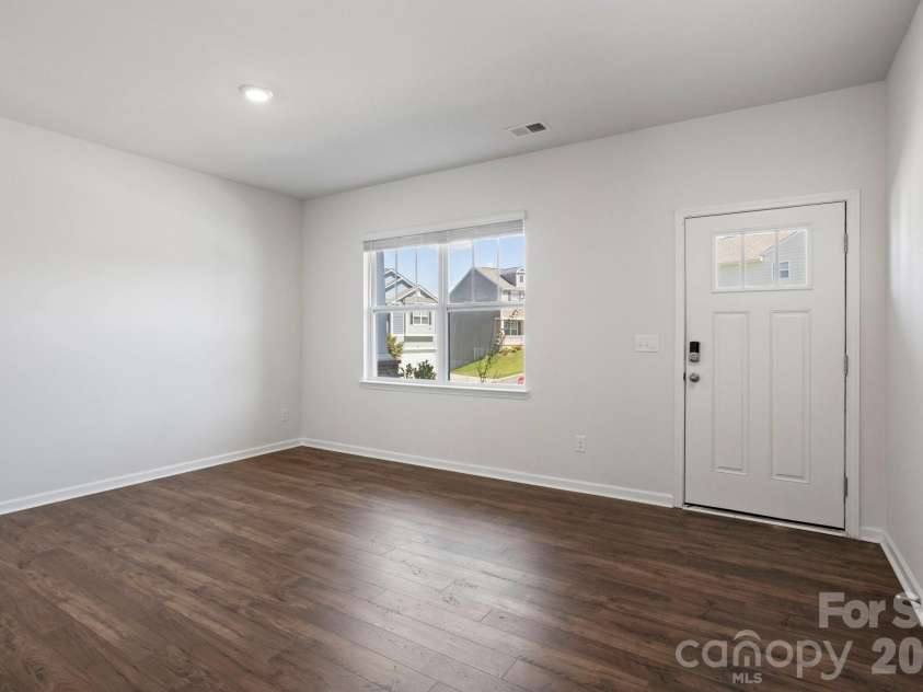 138 Marathon Lane, Candler, NC 28715.  MLS# CAR4419218, YatesRealty ID 48459. 