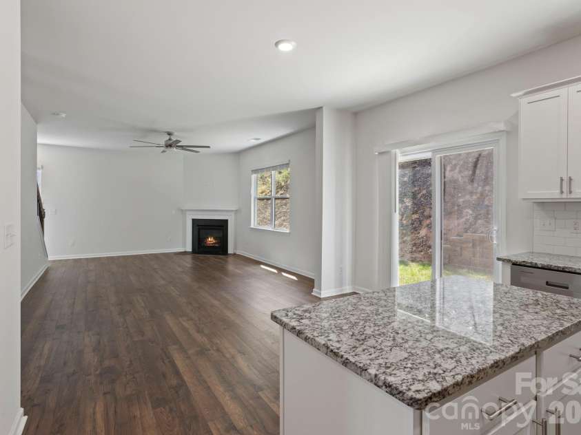 138 Marathon Lane, Candler, NC 28715.  MLS# CAR4419218, YatesRealty ID 48459. 