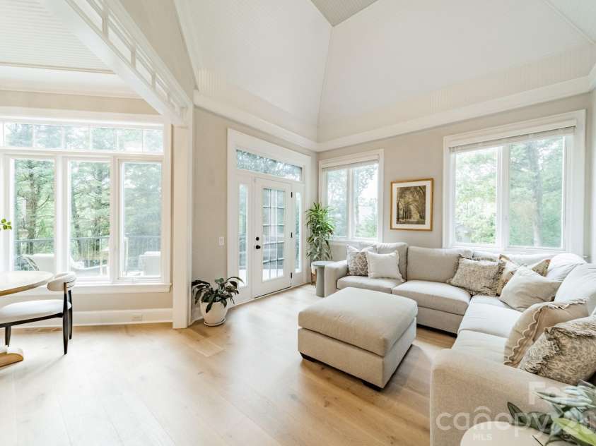4732 Old Course Drive, Charlotte, NC 28277.  MLS# CAR4419351, YatesRealty ID 48460. 