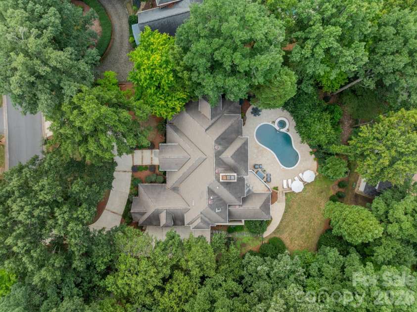 4732 Old Course Drive, Charlotte, NC 28277.  MLS# CAR4419351, YatesRealty ID 48460. 