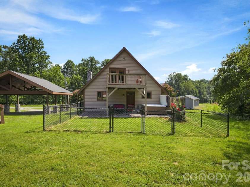 105 Shuffler Road, Morganton, NC 28655.  MLS# CAR4419320, YatesRealty ID 48462. 