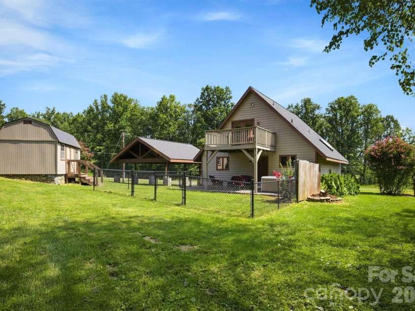 105 Shuffler Road, Morganton, NC 28655.  MLS# CAR4419320, YatesRealty ID 48462. 