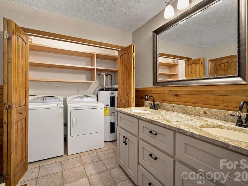 105 Shuffler Road, Morganton, NC 28655.  MLS# CAR4419320, YatesRealty ID 48462. 