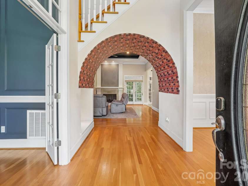 5505 Hickory Leaf Court, Mount Holly, NC 28120.  MLS# CAR4419028, YatesRealty ID 48463. 