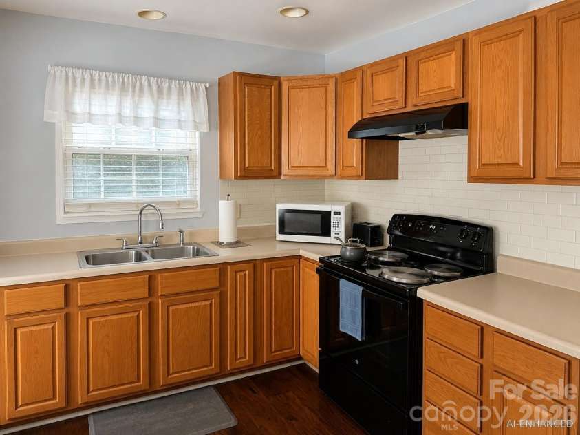 10106 Ballyclare Court, Charlotte, NC 28213.  MLS# CAR4419871, YatesRealty ID 48467. 