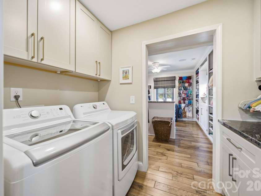 10400 Old Beatty Ford Road, Rockwell, NC 28138.  MLS# CAR4411999, YatesRealty ID 48469. Laundry Facility/Room