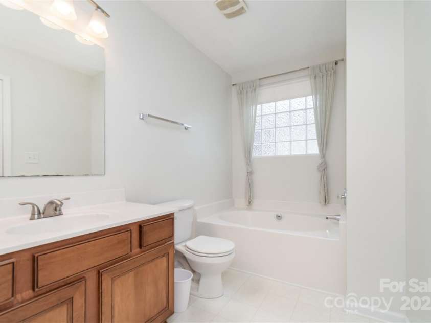 7367 Laurel Valley Road, Charlotte, NC 28273.  MLS# CAR4311887, YatesRealty ID 4847. 