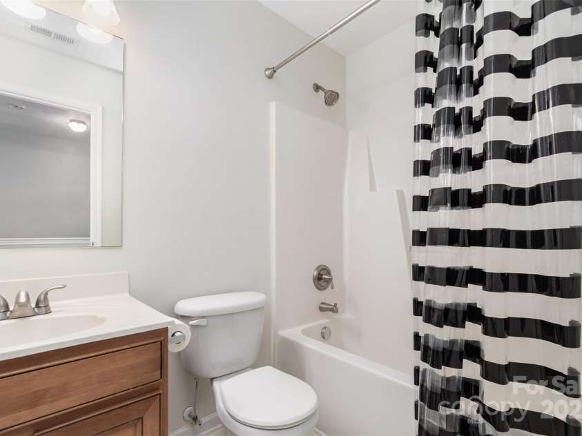 7367 Laurel Valley Road, Charlotte, NC 28273.  MLS# CAR4311887, YatesRealty ID 4847. 