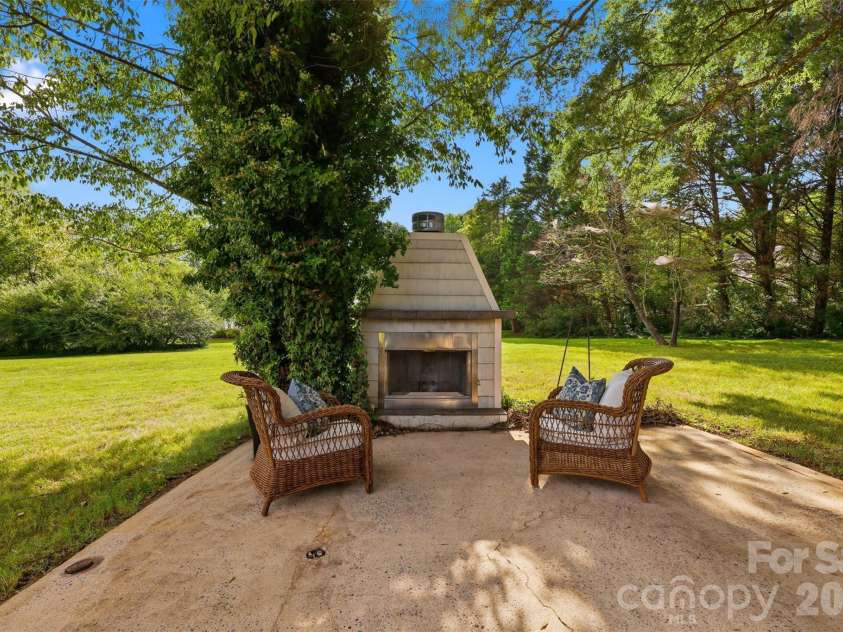 330 Center Street, Taylorsville, NC 28681.  MLS# CAR4416353, YatesRealty ID 48472. 