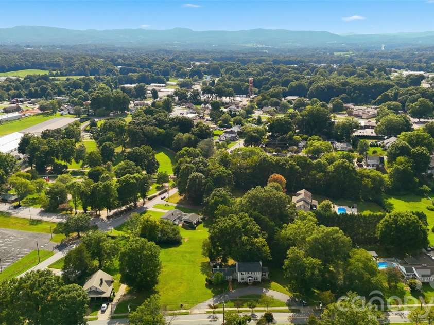 330 Center Street, Taylorsville, NC 28681.  MLS# CAR4416353, YatesRealty ID 48472. 