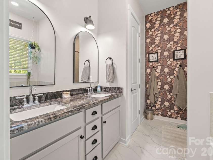 4298 Brandy Creek Court, Clover, SC 29710.  MLS# CAR4416372, YatesRealty ID 48473. 