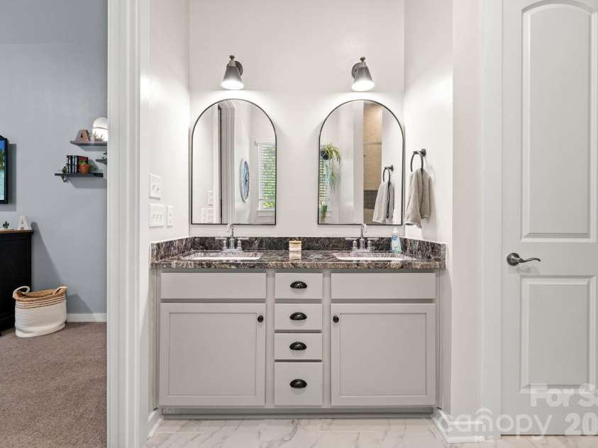 4298 Brandy Creek Court, Clover, SC 29710.  MLS# CAR4416372, YatesRealty ID 48473. 