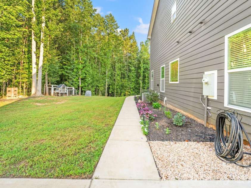4298 Brandy Creek Court, Clover, SC 29710.  MLS# CAR4416372, YatesRealty ID 48473. 