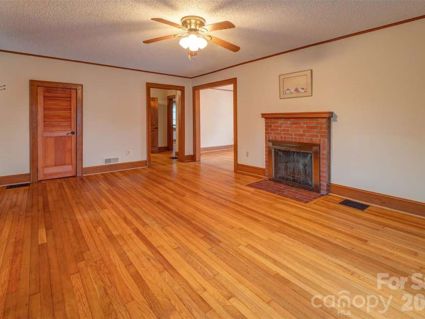 103 Main Street, Weaverville, NC 28787.  MLS# CAR4416780, YatesRealty ID 48475. 