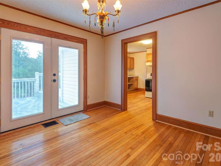 103 Main Street, Weaverville, NC 28787.  MLS# CAR4416780, YatesRealty ID 48475. 