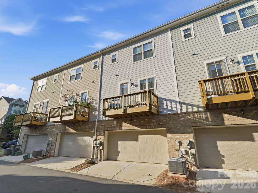 1110 Whitby Moore Street, Charlotte, NC 28273.  MLS# CAR4414562, YatesRealty ID 48476. 