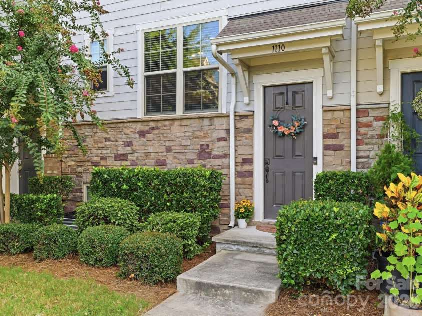 1110 Whitby Moore Street, Charlotte, NC 28273.  MLS# CAR4414562, YatesRealty ID 48476. 
