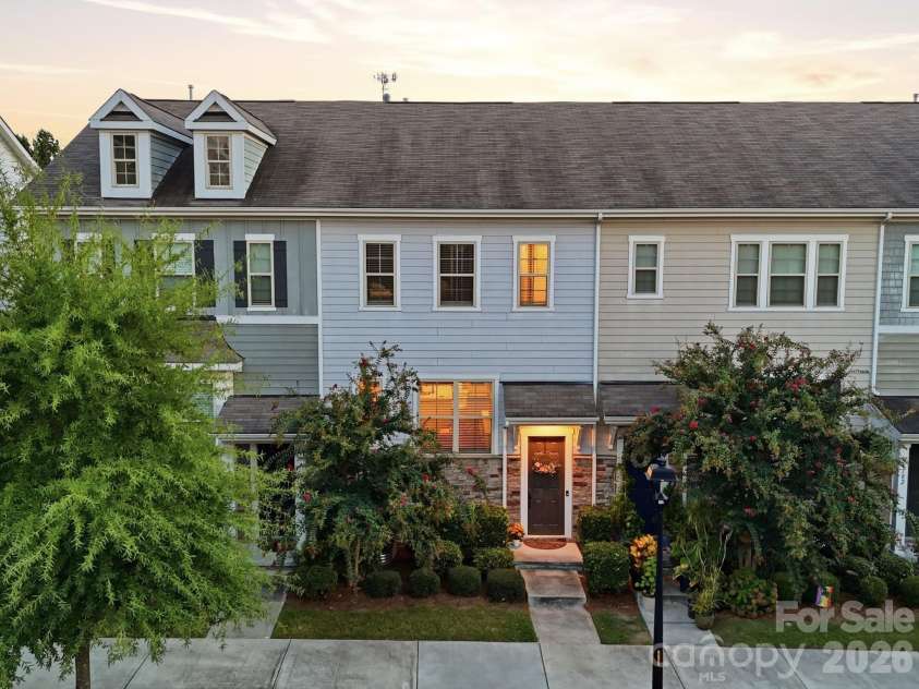 1110 Whitby Moore Street, Charlotte, NC 28273.  MLS# CAR4414562, YatesRealty ID 48476. 