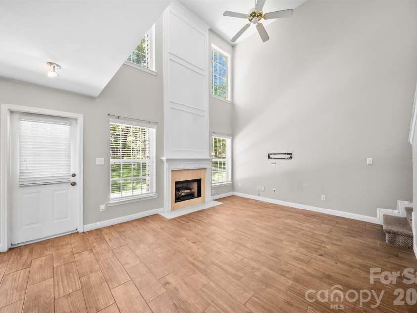7838 Cafferty Circle, Charlotte, NC 28215.  MLS# CAR4419885, YatesRealty ID 48477. 