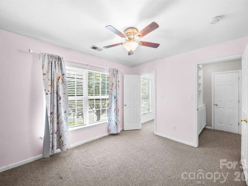 7838 Cafferty Circle, Charlotte, NC 28215.  MLS# CAR4419885, YatesRealty ID 48477. 