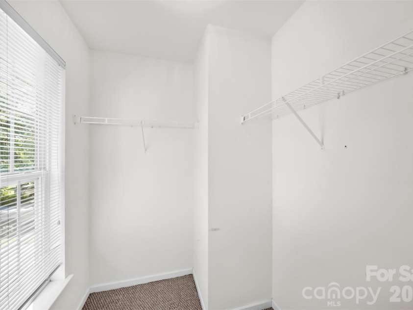 7838 Cafferty Circle, Charlotte, NC 28215.  MLS# CAR4419885, YatesRealty ID 48477. 